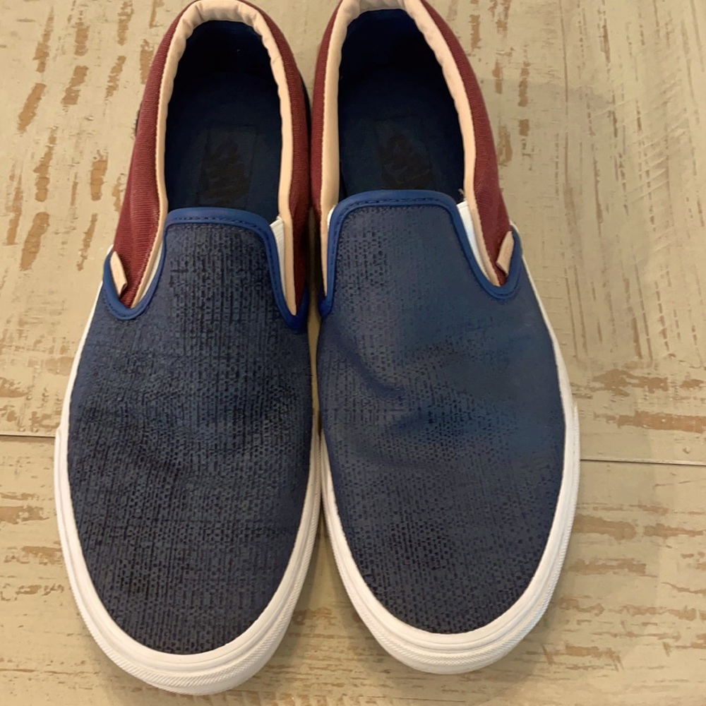 Vans Men’s slip on. Size 11. Blue and Red.